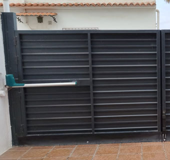 Imagen sobre Automatización de puertas de Parking en Badalona