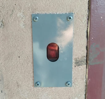 Imagen sobre Cerrajería para puertas de garaje en Badalona