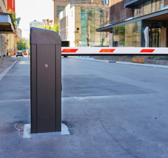 Imagen sobre Instalación y reparación de barreras automáticas en Badalona