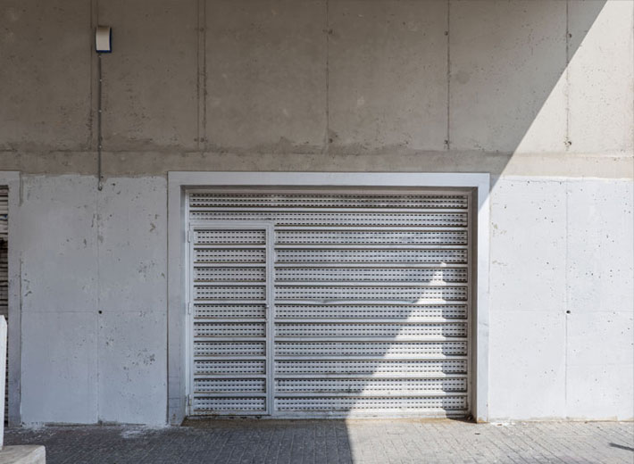 Imagen sobre Reparación de puertas de parking