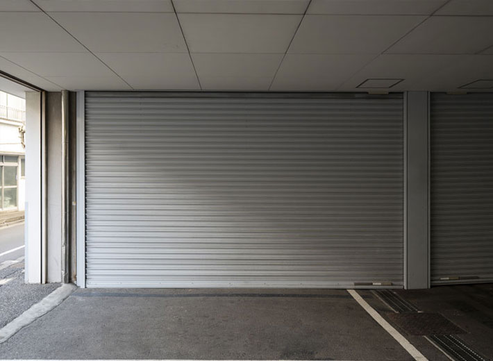 Imagen sobre Mantenimiento de puertas de parking