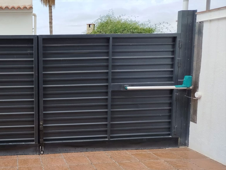 Imagen sobre Reparación de puertas de Parking en Badalona