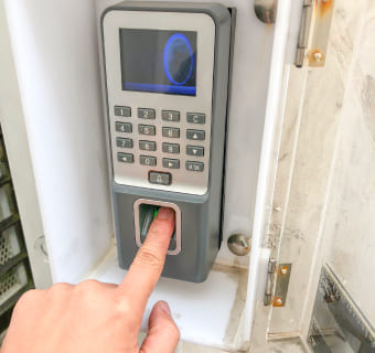 Imagen sobre Seguridad para puertas automáticas en Badalona